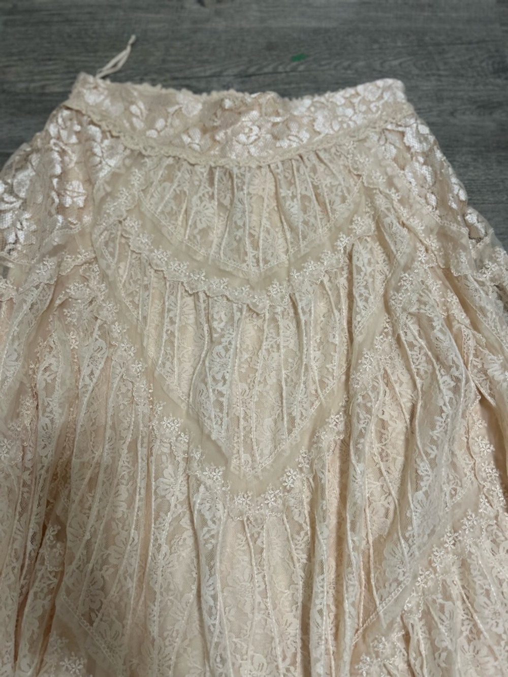 Free People Annie Oakley Rare Lace Maxi Skirt L - Picture 3 of 4